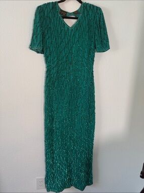Vintage Mark & John Green Sequin V-Neck Short Sleeve Dress